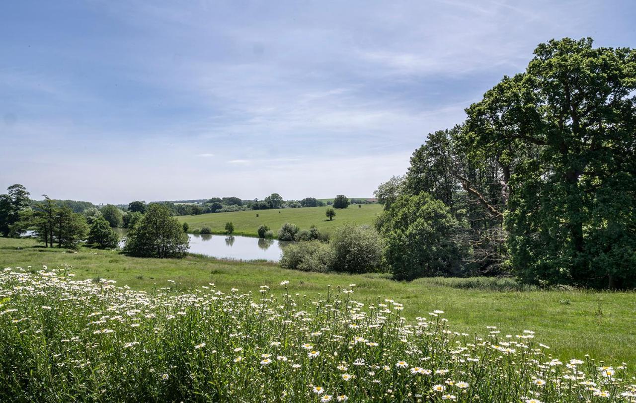 Fawsley Hall Hotel Daventry Buitenkant foto